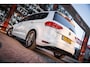Volkswagen Touran 1.4 TSI Highline R | 7 persoons | Automaat | Cruise Control | Camera | Parkeer hulp | Navigatie |