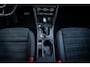 Volkswagen Touran 1.4 TSI Highline R | 7 persoons | Automaat | Cruise Control | Camera | Parkeer hulp | Navigatie |