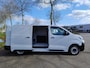Opel Vivaro-e L3 75 kWh 136pk AUTOMAAT | ACTIE OP = OP! | Bestuurdersstoel comfort | Passagiersstoel | NAVI | Multimedia | Apple Carplay | Android Auto | Parkeersensoren achter | ECall pakket met geprogrammeerd voorverwarmen | Laadkabel | Reservewiel | van €48.120 voor €31.450 ex. BTW