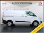 Ford Transit Custom 270 2.0TDCI L1H1 Airco Trekhaak Cruise Control PDC Voorruit Verwarmbaar Bluetooth Trend Imperiaal Betonplex vloer Inbouwkasten 1e Eigenaar Euro 6