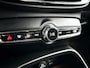 Volvo XC40 T3 Aut. R-Design | Trekhaak | Parkeercamera | Panoramadak