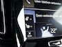 Volvo XC40 T3 Aut. R-Design | Trekhaak | Parkeercamera | Panoramadak