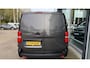 Opel Vivaro-e L3 75 kWh 136pk AUTOMAAT | ACTIE OP = OP! | NAVI | Multimedia | Carplay | Parkeersensoren achter | Bestuurdersstoel comfort | Bank voorpassagiers | ECall pakket met voorverwarmen | Reservewiel | van €48.685 voor €31.995 | N0001