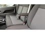 Opel Vivaro-e L3 75 kWh 136pk AUTOMAAT | ACTIE OP = OP! | NAVI | Multimedia | Carplay | Parkeersensoren achter | Bestuurdersstoel comfort | Bank voorpassagiers | ECall pakket met voorverwarmen | Reservewiel | van €48.685 voor €31.995 | N0001