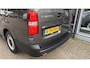 Opel Vivaro-e L3 75 kWh 136pk AUTOMAAT | ACTIE OP = OP! | NAVI | Multimedia | Carplay | Parkeersensoren achter | Bestuurdersstoel comfort | Bank voorpassagiers | ECall pakket met voorverwarmen | Reservewiel | van €48.685 voor €31.995 | N0001