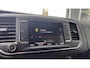 Opel Vivaro-e L3 75 kWh 136pk AUTOMAAT | ACTIE OP = OP! | 2-zits | Passagiersstoel voorin | NAVI | Multimedia | Carplay | Parkeersensoren achter | ECall pakket met voorverwarmen | Bestuurdersstoel comfort | Reservewiel | van €48.685 voor €31.995 | N0006
