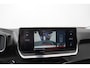 Peugeot 2008 1.2 130pk Allure Pack Automaat | Navigatie | Parkeer Camera | Cruise Control | LED Koplampen |