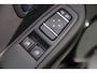Renault Clio 0.9 TCe Limited Trekhaak 16 inch Navigatie Airco Cruise Bluetooth Parkeersensor Getint Glas