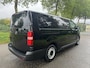 Opel Vivaro-e L3 75 kWh 136pk AUTOMAAT | ACTIE OP = OP! | 2-zits | Passagiersstoel voorin | NAVI | Multimedia | Carplay | Parkeersensoren achter | ECall pakket met voorverwarmen | Bestuurdersstoel comfort | Reservewiel | van €48.685 voor €31.995 | N0001