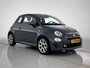 Fiat 500 Sport Hybrid 70 pk | Navigatie via Apple Carplay/Android Auto | Elektrisch Glazen Panoramadak | Parkeersensoren Achter | Lederen Stuurwiel | DAB Ontvanger | Climate Control | Cruise Control | 16" Lichtmetalen Velgen |