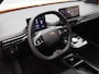 MG 4 MG4 Electric Luxury 64 kWh Long Range | Navigatie | Stoel & Stuurverwarming | 3-Fase Laden | 360 Camera