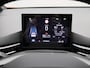 MG 4 MG4 Electric Luxury 64 kWh Long Range | Navigatie | Stoel & Stuurverwarming | 3-Fase Laden | 360 Camera