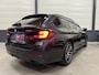 BMW 5-Serie Touring 530e xDrive M-Sport HEAD-UP/LASER/ACC/TREKHAAK/360CAMERA/ALCANTARA/KEYLESS/SHADOW-LINE/DRIVING ASS PRO/SFEER/STUUR+STOELVERWARMING/LIVE COCKPIT/M-AERODYNAMIC/SOPHISTOGRAU/VOLLEDIG BMW DEALER HISTORIE