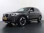 BMW iX3 AUT. 286pk 80kWh Pano/Schuif-Kant-Dak Leder+elektr.SportStoel+Verwarmd M-Sport-St+ M-Aeropack 20"Lmv Apple Android Carplay WiFi Harman-Kardon-Surround LED-Adapt. Pdc Park-Assist+ High Executive Driving-Assist-Pro Connected-Pack-Pro Digital-Key Elektr.-A-Klep Cockpit-Live-Pro 3-zone Ecc Hemel-Zwart Head-up display Live-Cockpit-Pro Akoustiekglas DAB Driving assistant Uitwijk-Aassistent Verkeersbord detectie Exterior-Line Snelladen tot 150kWh/11kwh 3-fase €72500 nieuwprijs Orig.NLse auto