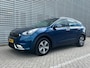 Kia Niro 1.6 GDi Hybrid First Edition / Navigatie / Parkeer sensoren achter / Half leer / Trekhaak
