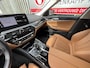 BMW 5-Serie Touring 530e Executive 18"/Leder/Dodehoek/Adaptieve cruise/Camera/Stoel + stuurverwarming/Apple Carplay & Android Auto