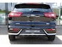 Kia Niro 1.6 GDi Hybrid First Edition | Automaat | Afneembare Trekhaak | Achteruitrijcamera | Rijstrookbegeleiding | Cruise Control | Airco | CarPlay | Navigatie |