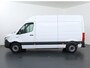 Mercedes-Benz eSprinter | L2 H2 | 55 kWh | Keyless Go | Airco | Stoelverwarming | Bluetooth | 2-zits | Opstaptrede | Certified |