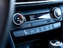 Hyundai Kona 1.6 GDI HEV Fashion | Trekhaak | 1e Eigenaar | Navigatie | Climate Control | Adaptieve Cruise Control | Camera | Metallic Lak | Head-Up Display | Krell Premium Audio | Origineel Nederlands | All Season |
