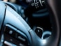 Hyundai Kona 1.6 GDI HEV Fashion | Trekhaak | 1e Eigenaar | Navigatie | Climate Control | Adaptieve Cruise Control | Camera | Metallic Lak | Head-Up Display | Krell Premium Audio | Origineel Nederlands | All Season |