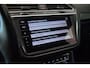 Volkswagen Tiguan 1.4 TSI ACT Highline Automaat ORG NL [ Pano Virtual Memory Leder EL-Trekhaak Carplay LED Adaptive Cruise ]