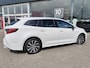 Toyota Corolla Touring Sports 1.8 Hybrid Dynamic | Stoelverwarming | Draadloze Telefoonlader |