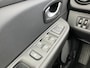Renault Clio Estate 1.2 TCe Intens 120 pk AUT. | navigatie | bluetooth | camera | climate control | parkeersensoren