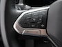 Volkswagen T-Roc 1.5 TSI 150pk DSG Life | Navigatie | Apple Carplay/Android Auto | Adaptive Cruise Control | Trekhaak | Parkeersensoren | Stoelverwarming | Ledverlichting | Getinte ramen | Climate Control |