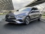Mercedes-Benz CLA Shooting Brake 180 Star Edition Luxury Line | Panoramadak | Sfeerverlichting | Parkeercamera | Stoelverwarming | LED |
