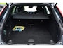 Volvo XC60 2.0 Recharge T8 AWD R-Design | Pilot Assist | Camera | Trekhaak | B&W |