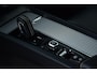 Volvo XC60 2.0 Recharge T8 AWD R-Design | Pilot Assist | Camera | Trekhaak | B&W |