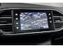 Peugeot 308 1.2 PureTech Blue Lion | Panoramadak | Climate control | Cruise control | Parkeersensoren | Navigatie