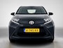Toyota Aygo X Play 72 pk Automaat | Navigatie via Apple Carplay/Android Auto | Achteruitrijcamera | LED Dagrijverlichting | DAB Ontvanger | Bluetooth | Lederen Stuurwiel | Climate Control | Adaptieve Cruise Control | Start/Stop Systeem | Buitenspiegels Elektrisch Verstel -en Verwarmbaar |