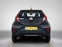 Toyota Aygo X Play 72 pk Automaat | Navigatie via Apple Carplay/Android Auto | Achteruitrijcamera | LED Dagrijverlichting | DAB Ontvanger | Bluetooth | Lederen Stuurwiel | Climate Control | Adaptieve Cruise Control | Start/Stop Systeem | Buitenspiegels Elektrisch Verstel -en Verwarmbaar |