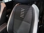 Kia Stonic 1.0 T-GDi MHEV GT-Line Automaat Airco Navigatie Half Leer Camera App connect Sportvelgen Nieuwstaat Boekjes aanwezig ACC ECC Stoelverwarming Stuur verwarming extra getint glas
