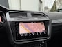 Volkswagen Tiguan 2.0 TSI 4-Motion 3xR-Line 220 Pk Pano/ACC/Head Up/Trekhaak/LED/Camera/Navigatie/Car Play/PDC/20 Inch/Apk 05-2026