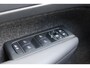Volvo XC40 1.5 T4 Plug-in hybrid Plus Dark | Trekhaak | H/K | Pilot | Full