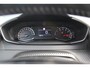 Peugeot 2008 1.2 Active | incl. 12 maanden garantie | Trekhaak | Navigatie | Cruise control | DAB+ | Airco | Parkeersensoren | Isofix | LED koplampen | Apple carplay / Android auto | Dealer onderhouden |