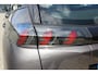 Peugeot 2008 1.2 Active | incl. 12 maanden garantie | Trekhaak | Navigatie | Cruise control | DAB+ | Airco | Parkeersensoren | Isofix | LED koplampen | Apple carplay / Android auto | Dealer onderhouden |