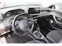 Peugeot 2008 1.2 Active | incl. 12 maanden garantie | Trekhaak | Navigatie | Cruise control | DAB+ | Airco | Parkeersensoren | Isofix | LED koplampen | Apple carplay / Android auto | Dealer onderhouden |