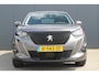 Peugeot 2008 1.2 Active | incl. 12 maanden garantie | Trekhaak | Navigatie | Cruise control | DAB+ | Airco | Parkeersensoren | Isofix | LED koplampen | Apple carplay / Android auto | Dealer onderhouden |