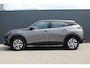 Peugeot 2008 1.2 Active | incl. 12 maanden garantie | Trekhaak | Navigatie | Cruise control | DAB+ | Airco | Parkeersensoren | Isofix | LED koplampen | Apple carplay / Android auto | Dealer onderhouden |
