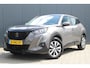 Peugeot 2008 1.2 Active | incl. 12 maanden garantie | Trekhaak | Navigatie | Cruise control | DAB+ | Airco | Parkeersensoren | Isofix | LED koplampen | Apple carplay / Android auto | Dealer onderhouden |