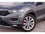 Volkswagen T-Roc 1.5 TSI Sport LED | Trekhaak | Carplay | Camera | PDC