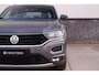 Volkswagen T-Roc 1.5 TSI Sport LED | Trekhaak | Carplay | Camera | PDC