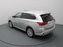 Mitsubishi Outlander 240pk PHEV Instyle 360° Camera | Adapt. Cruise | Navi | Parkeersens. v+a | Stoel-/stuurverw. | Panoramadak