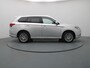 Mitsubishi Outlander 240pk PHEV Instyle 360° Camera | Adapt. Cruise | Navi | Parkeersens. v+a | Stoel-/stuurverw. | Panoramadak