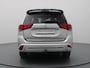 Mitsubishi Outlander 240pk PHEV Instyle 360° Camera | Adapt. Cruise | Navi | Parkeersens. v+a | Stoel-/stuurverw. | Panoramadak