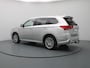 Mitsubishi Outlander 240pk PHEV Instyle 360° Camera | Adapt. Cruise | Navi | Parkeersens. v+a | Stoel-/stuurverw. | Panoramadak
