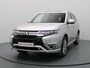 Mitsubishi Outlander 240pk PHEV Instyle 360° Camera | Adapt. Cruise | Navi | Parkeersens. v+a | Stoel-/stuurverw. | Panoramadak